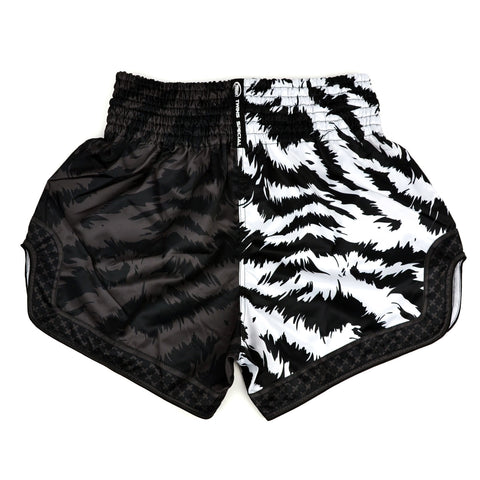 Twins Jungle  Muay thai Shorts - Black/White